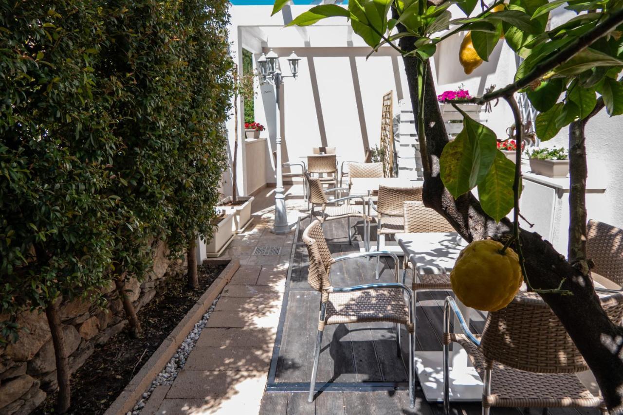 Marme Hotel San Teodoro  Exterior photo