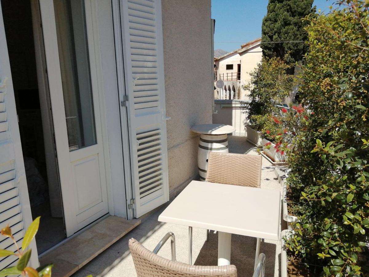 Marme Hotel San Teodoro  Exterior photo