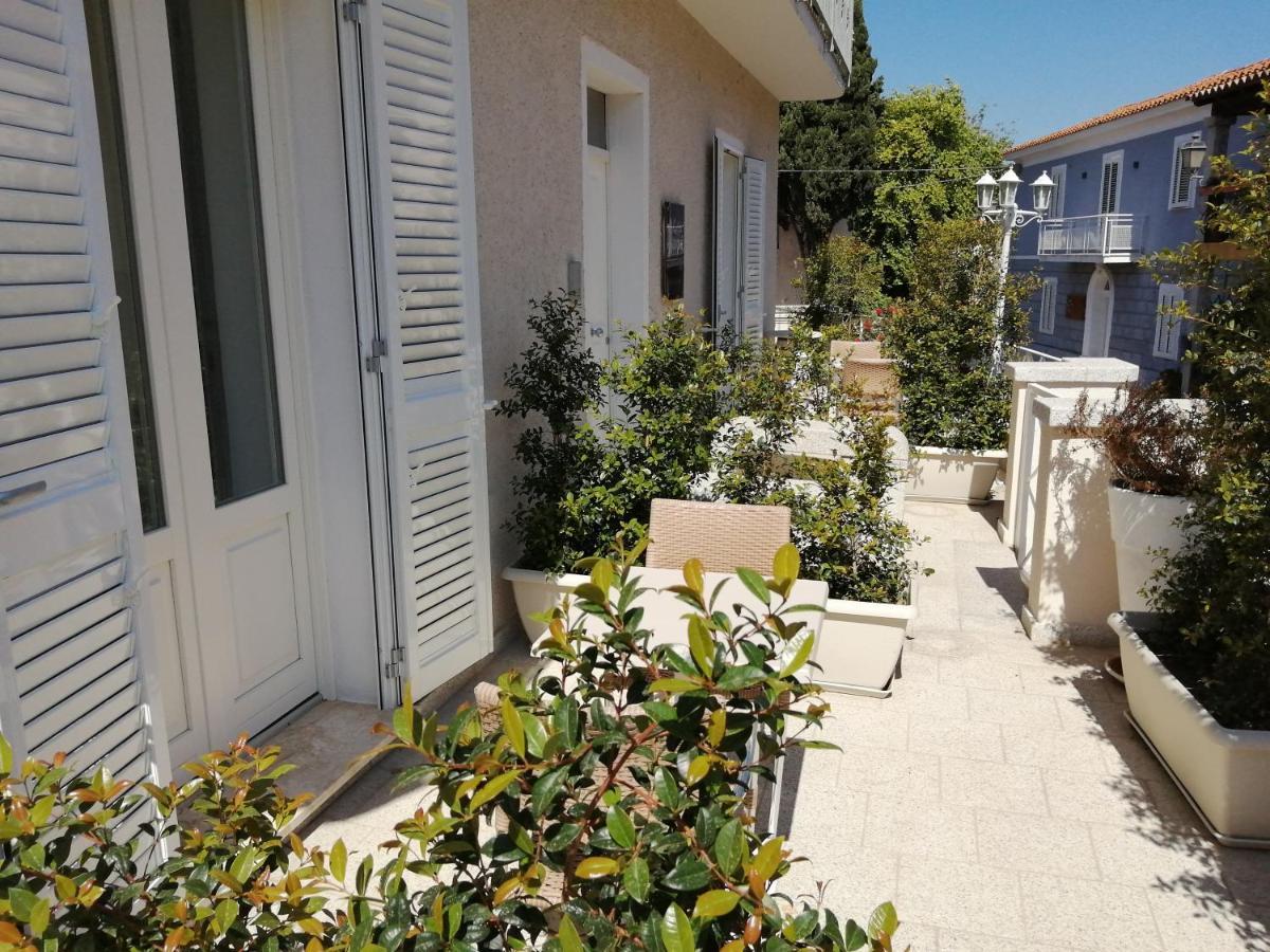 Marme Hotel San Teodoro  Exterior photo